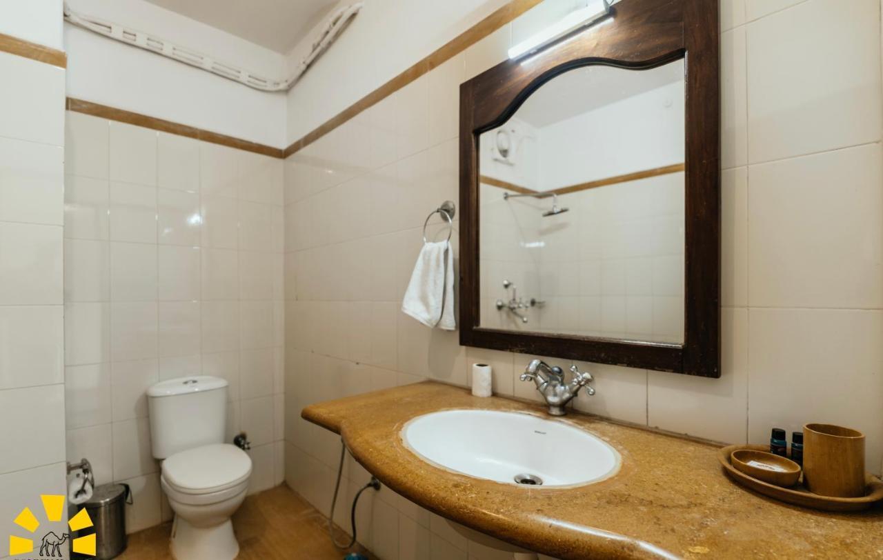 Hotel Golden Safari Jaisalmer Bagian luar foto